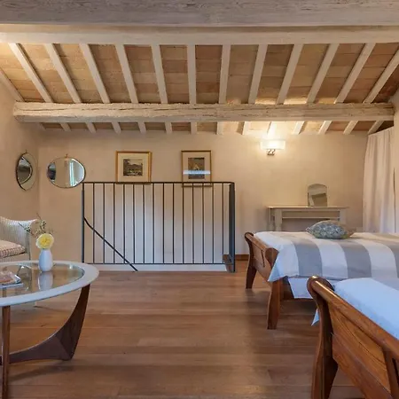别墅 Casa Sant'elia 10, Emma Filottrano